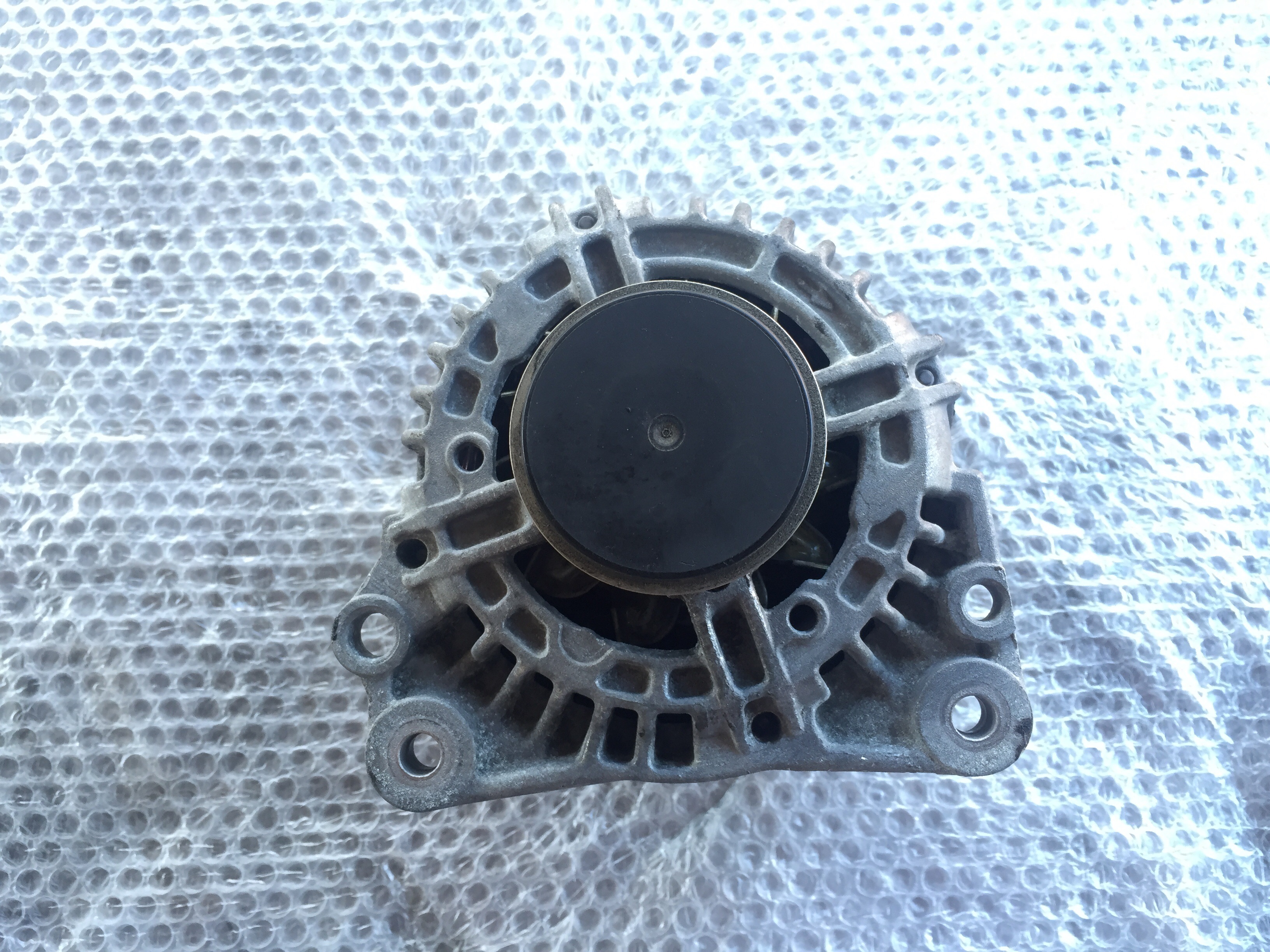 Alternatore Ricondizionato Magneti Marelli Per Seat, Skoda E VW – Compatibile Con Vari Modelli, Affidabile E Testato, Qualità Garantita
