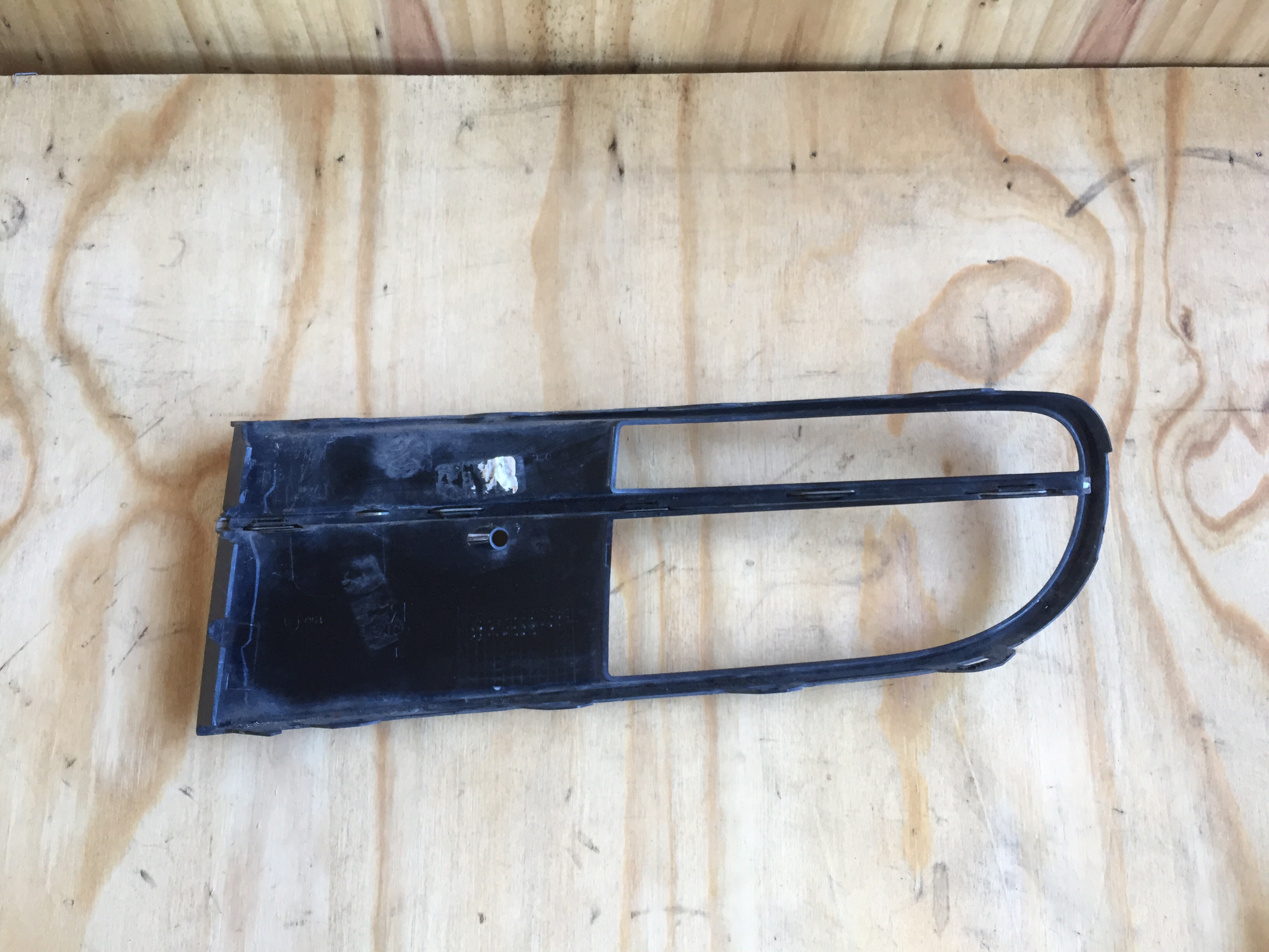 Griglia Paraurti Destra Nera – Ricambio Auto Compatibile Con Fiat Strada (2005-2011), Modello Strada Alta Qualità