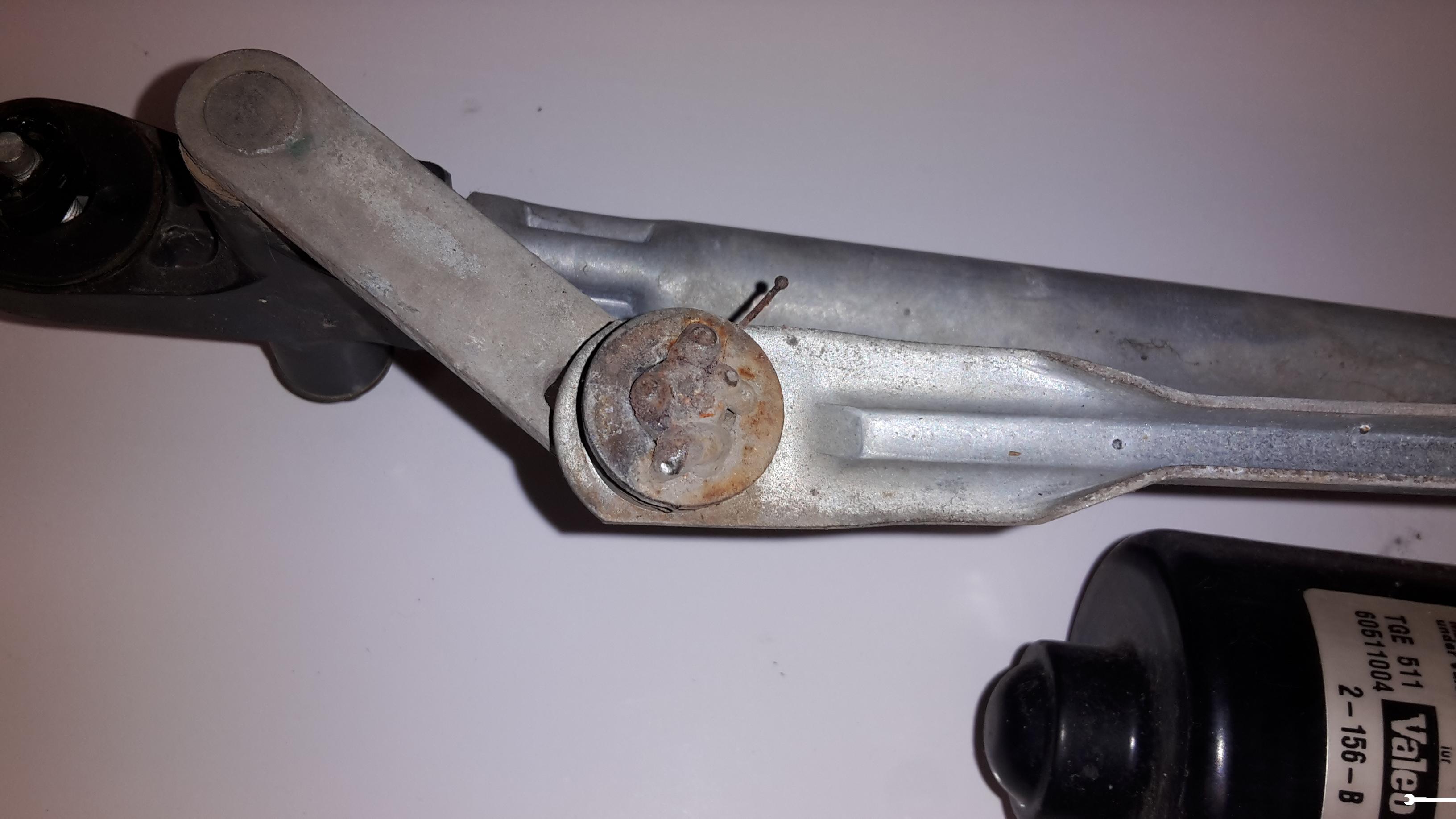 Motorino Tergicristallo Anteriore Fiat Punto 2 188 Ricambi Usati