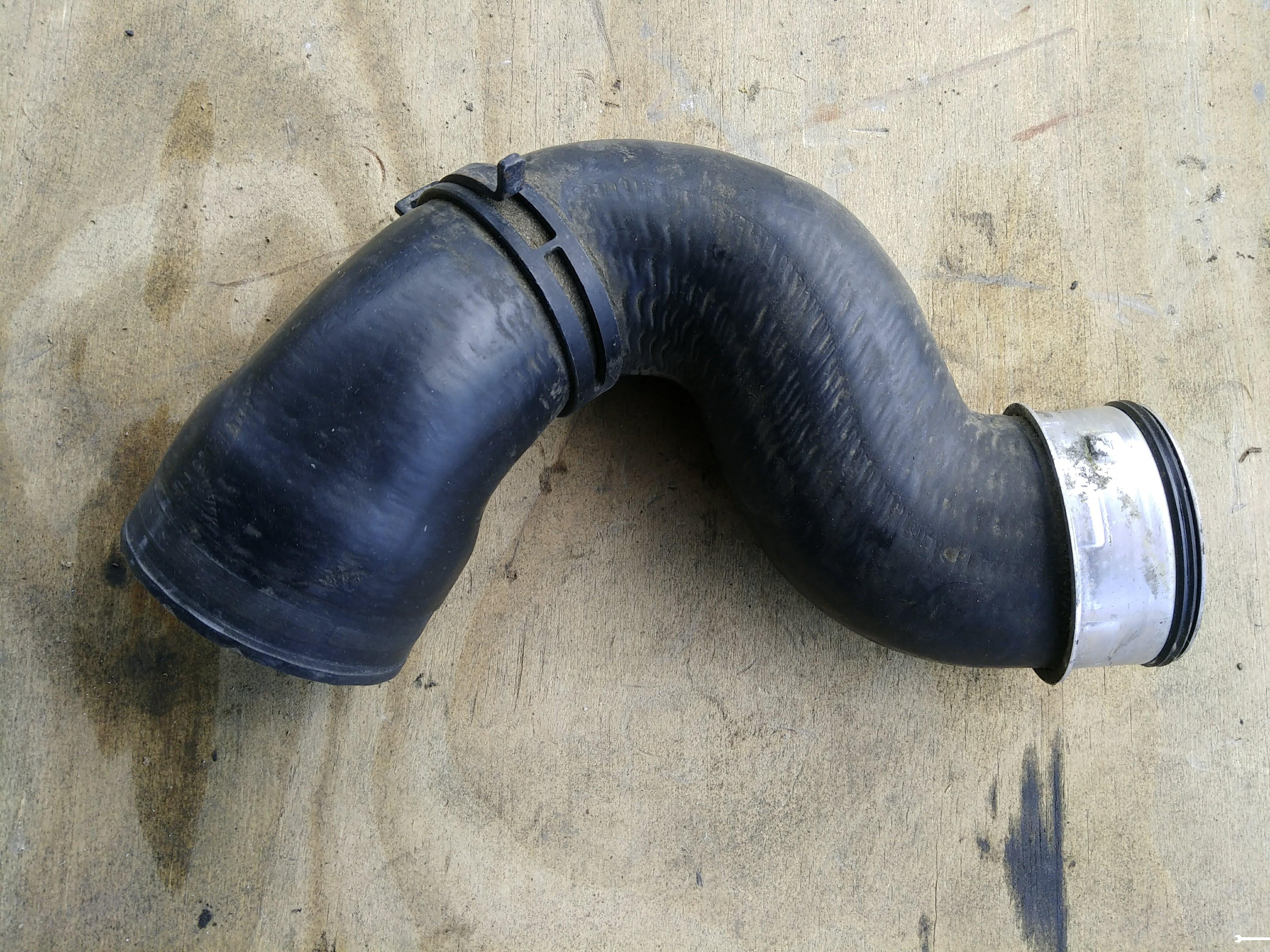 MANICOTTO TURBO INTERCOOLER VOLKSWAGEN GOLF AUDI A3 Ricambi Usati