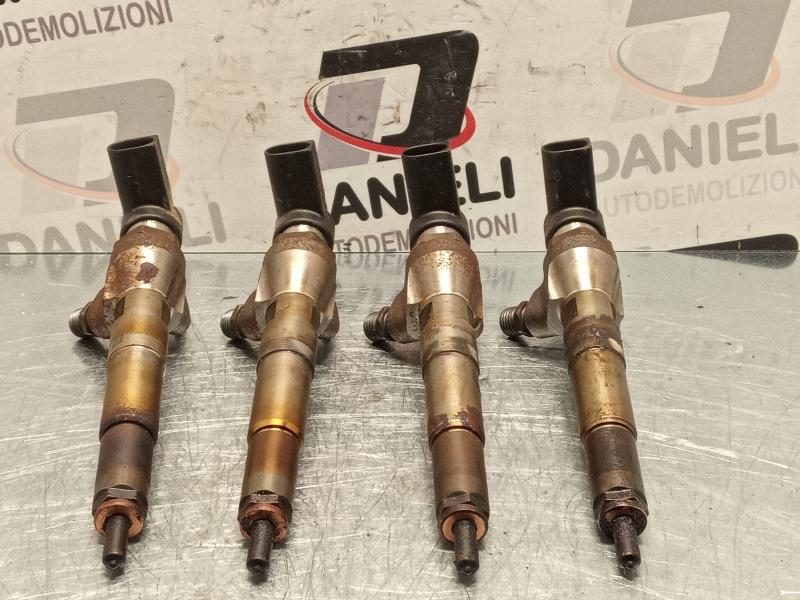 thumbnail image 2 of Siemens Diesel Injector H8200704191 For Nissan Qashqai / Renault Clio III Megane 1.5dCi 2 of 5
