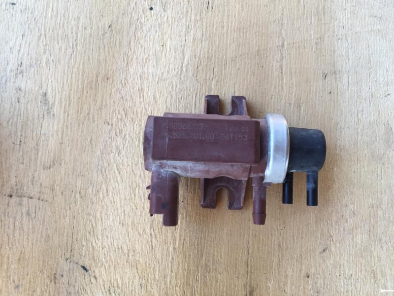 EGR Turbo Boost Pressure Vacuum Elettrovalvola Per Volvo S60 V70 S80 XC60 XC70 31219138 702221010